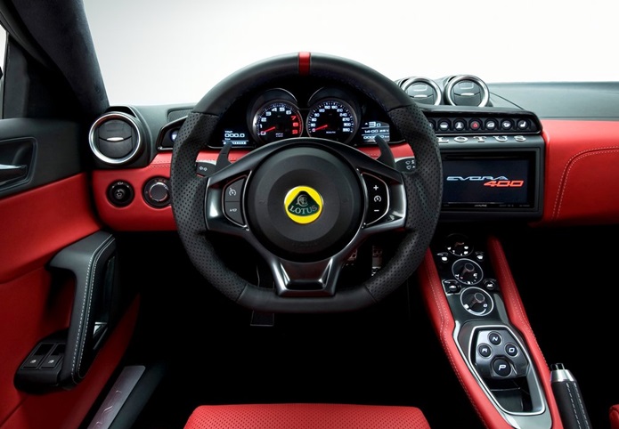 lotus evora 400 interior painel