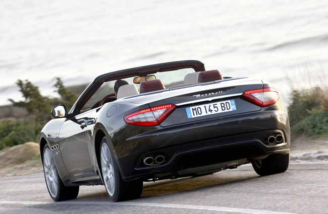 maserati grancabrio 2010