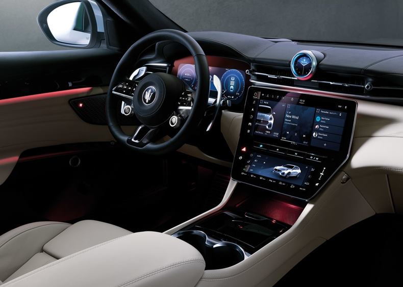 maserati grecale interior