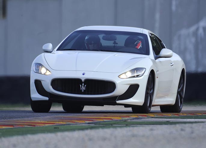 maserati granturismo mc stradele 2011