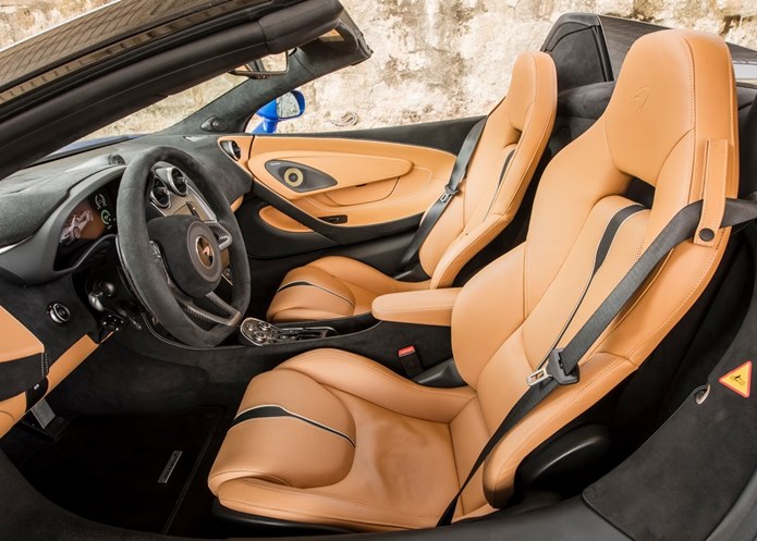 mclaren 570s spider interior