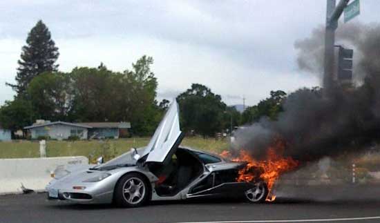 mclaren f1 1996 on fire