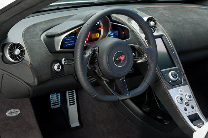 interior mclaren mp4 12c 2012