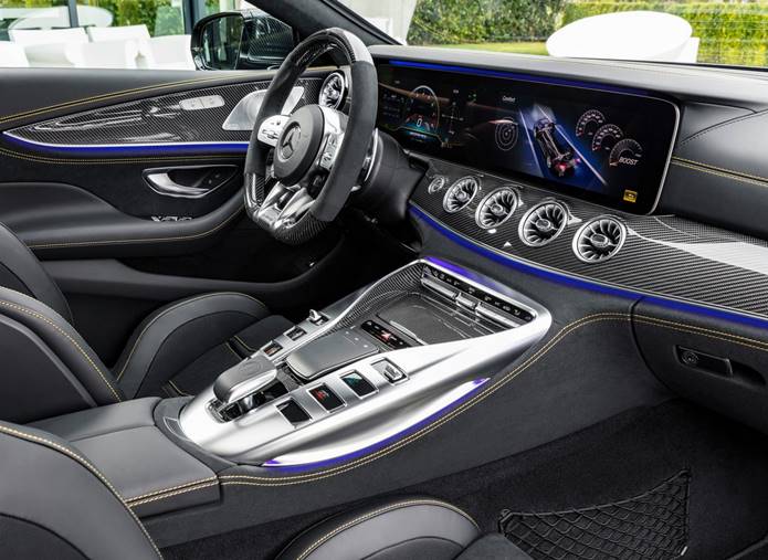 mercedes amg gt 63 s 4 portas interior