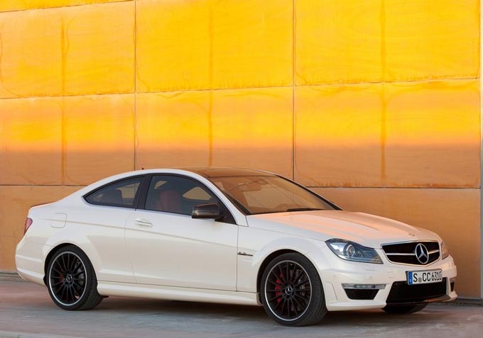 mercedes c63 amg coupe