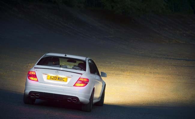 mercedes c63 amg dr 520 2011 traseira / rear