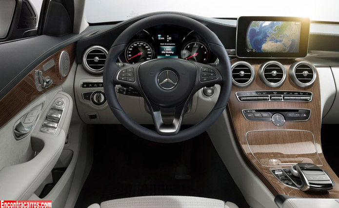 novo mercedes classe c interior