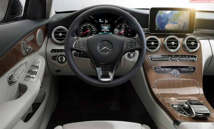 mercedes classe c 2015 interior