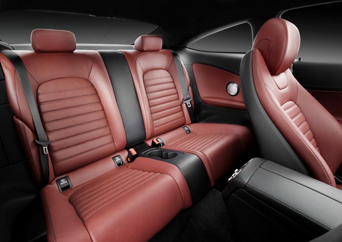 mercedes classe c coupe 2016 interior banco traseiro