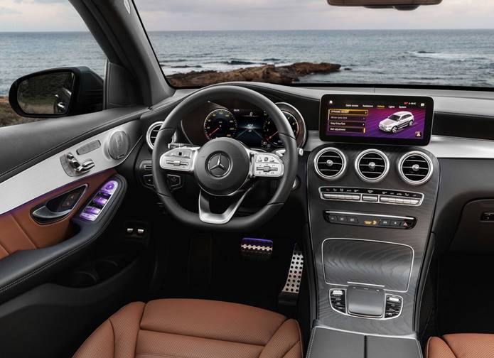 mercedes glc 2020 interior painel