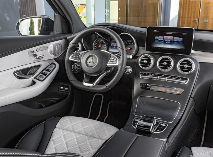 mercedes glc coupe 2017 interior painel