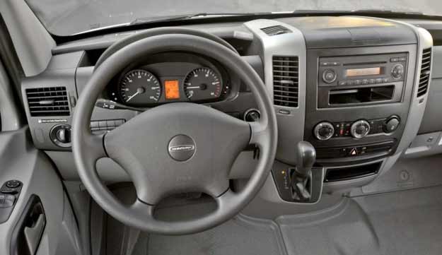 interior mercedes sprinter