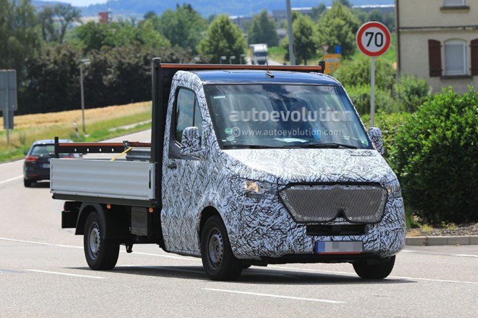 nova mercedes sprinter chassi 2019 flagra 