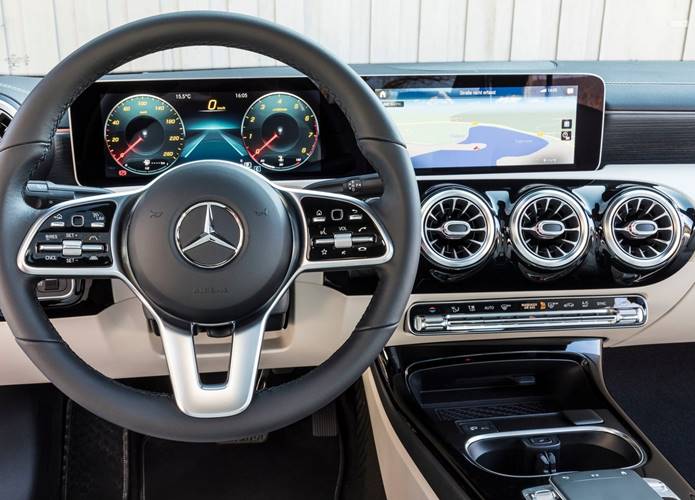 mercedes classe c 2021 interior