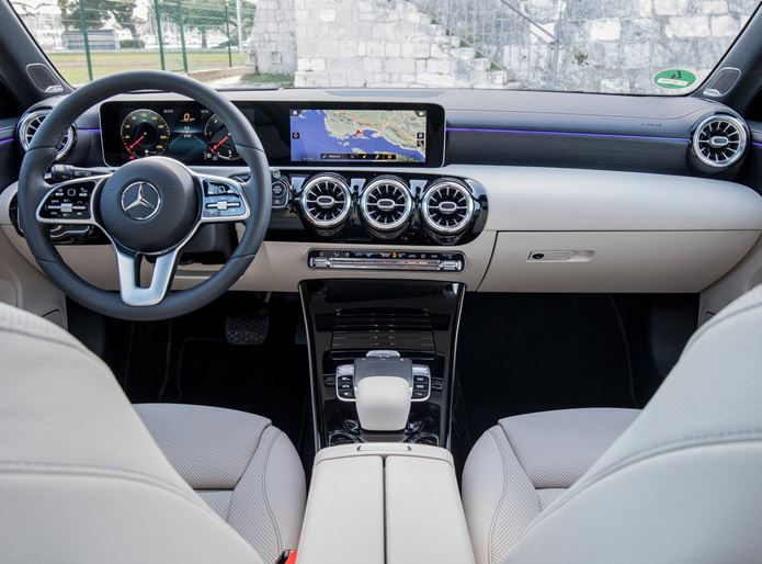 novo mercedes classe a 2020 interior painel