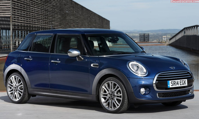 mini cooper 4 portas