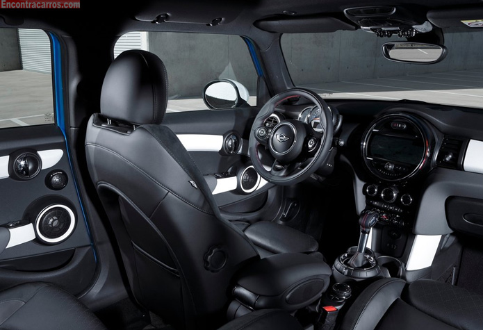 mini cooper 4 portas interior