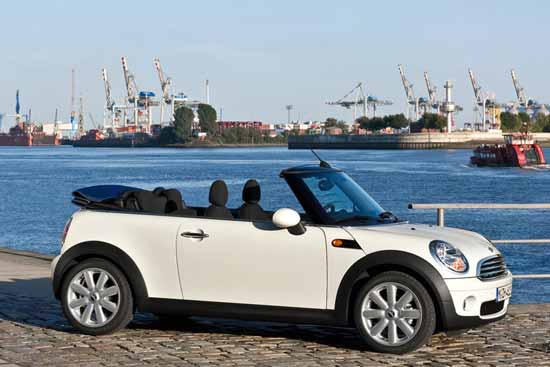 mini cooper cabrio 2010