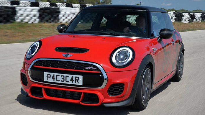 mini cooper jcw 2016