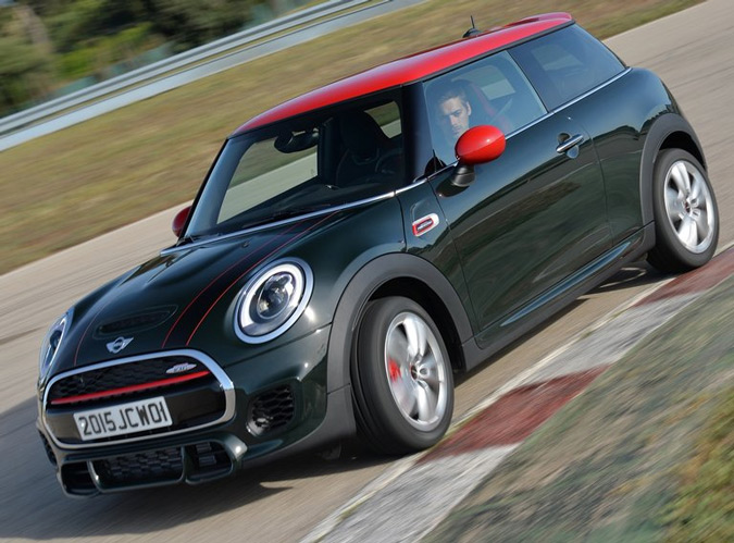 mini cooper jcw 2016