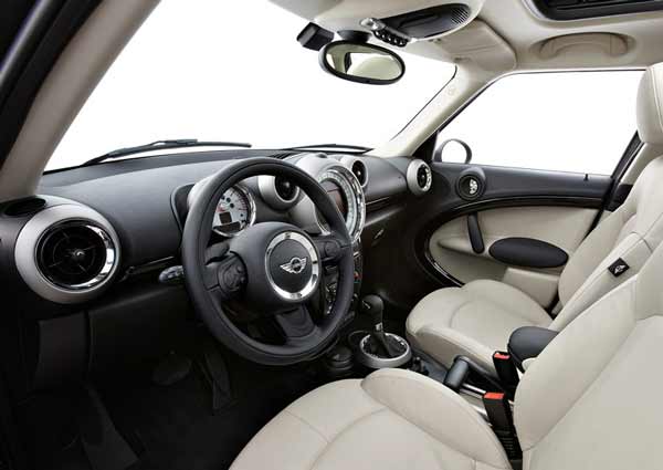 interior mini Countryman 2011