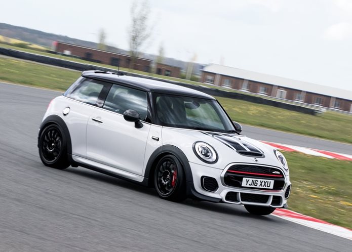 mini jcw 2017