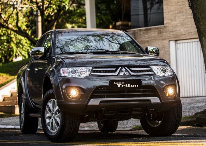 mitsubishi l200 triton HLS Chrome edition 2016