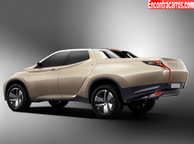 nova mitsubishi l200 triton 2014