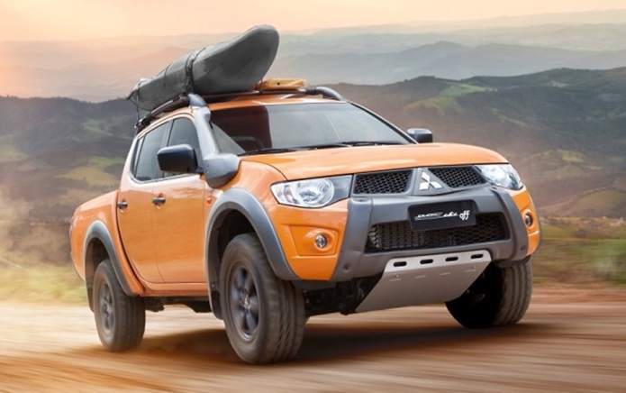 mitsubishi l200 triton savana off