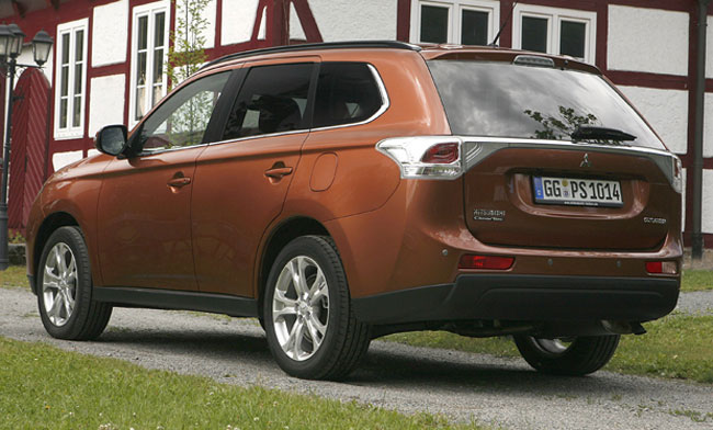 novo mitsubishi outlander 2012