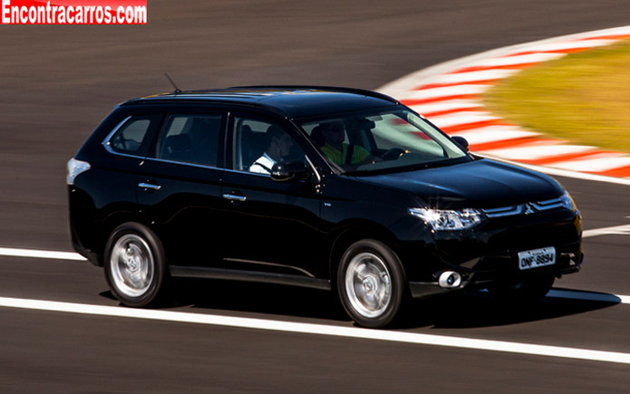 novo mitsubishi outlander 2013