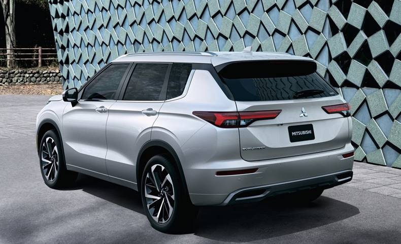 mitsubishi outlander 2022