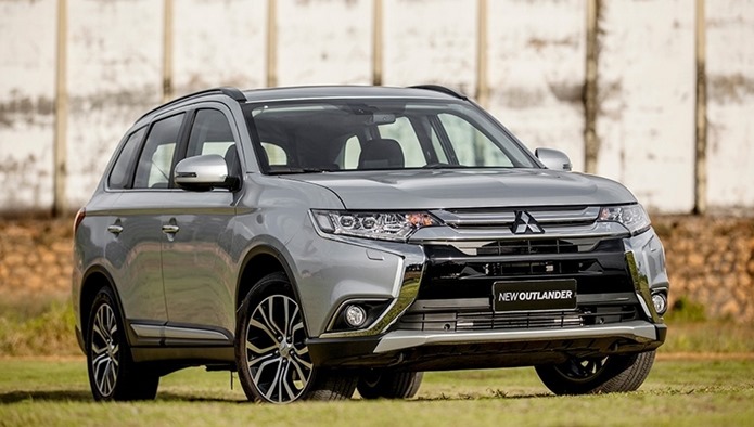 mitsubishi outlander 2016