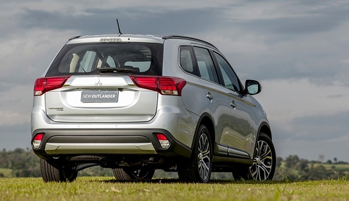 mitsubishi outlander 2016