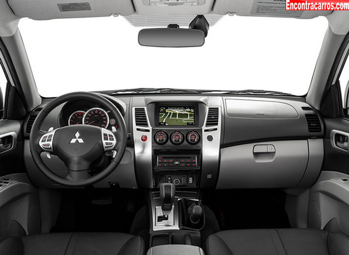 pajero dakar hpe interior painel 2014