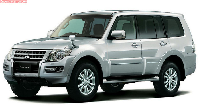 mitsubishi pajero 2015