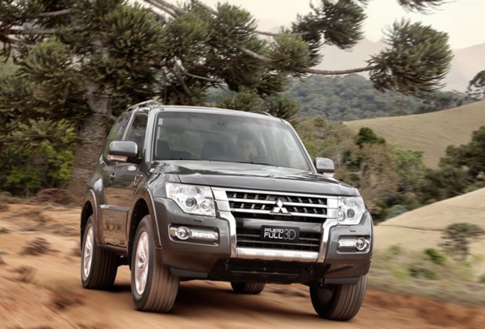 mitsubishi pajero full 3D 2015