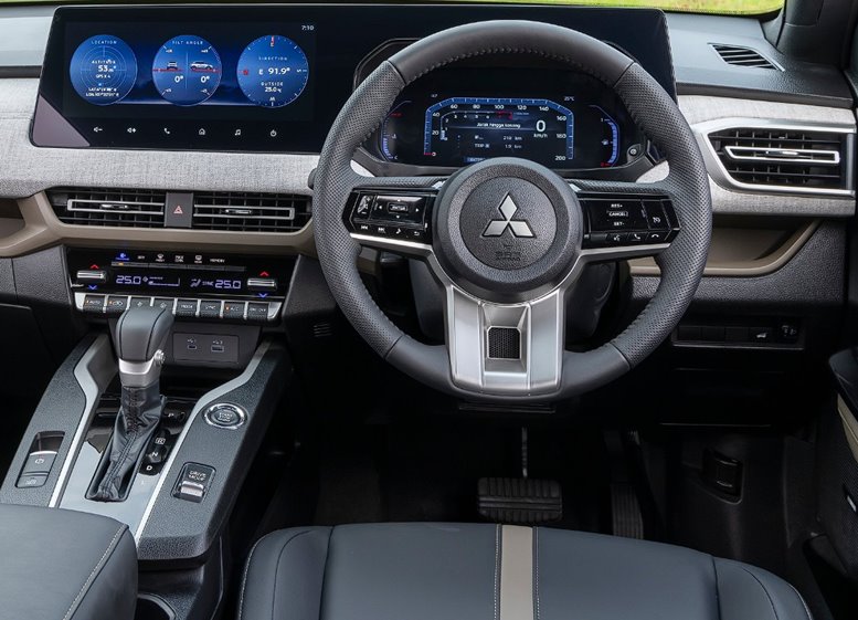 mitsubishi xforce 2024 interior