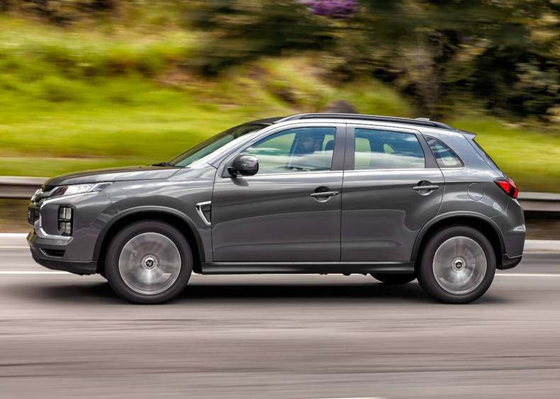 mitsubishi outlander sport 2021