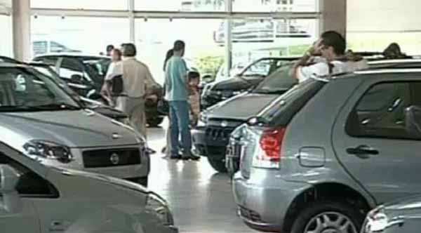 vendas de carros no brasil em 2009 bate recorde / concessionaria