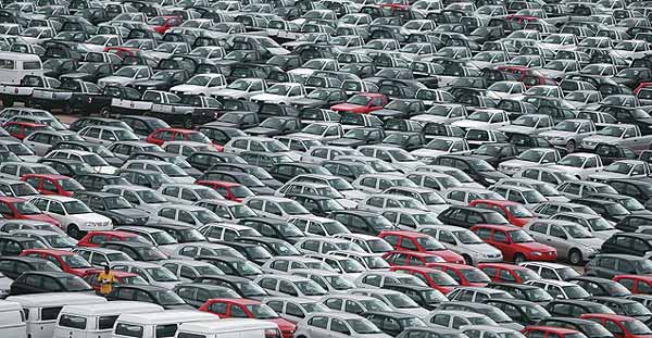 vendas de carros no brasil em 2009 bate recorde / patio volkswagen