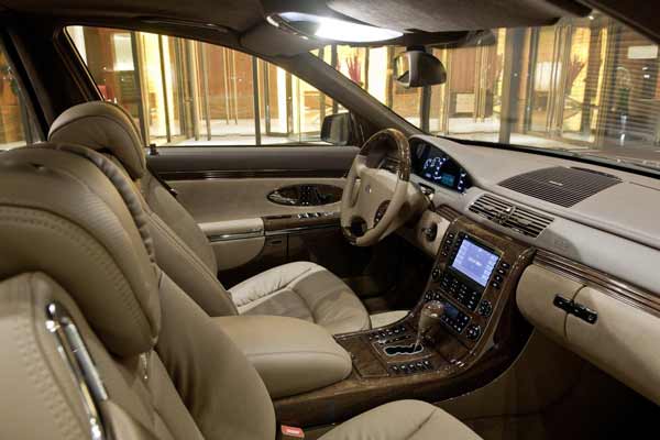 interior maybach 62 2011