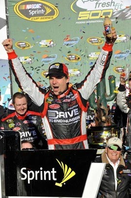 jeff gordon nascar phoenix 2011