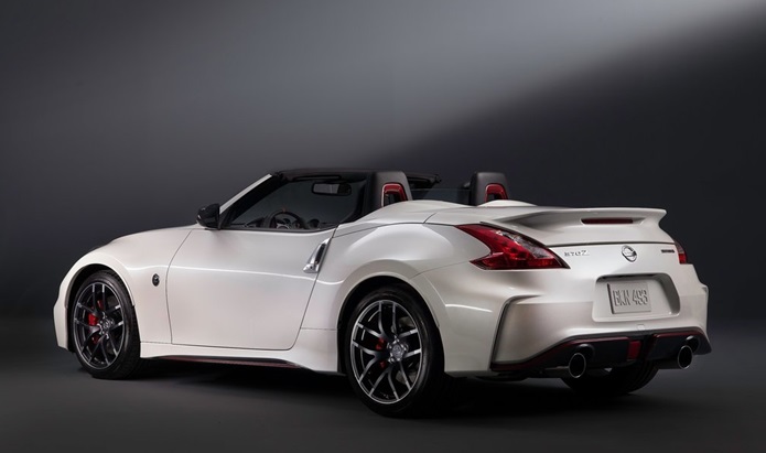 nissan 370z roadster nismo