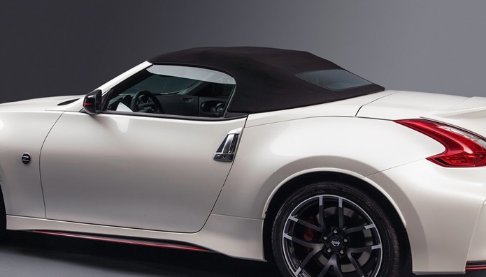 nissan 370z roadster nismo