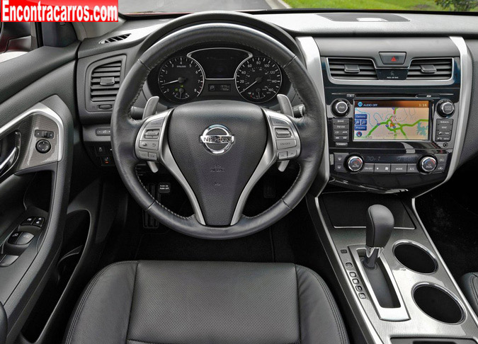 novo nissan altima interior