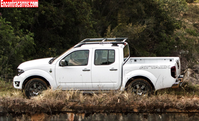 nova nissan frontier 10 anos