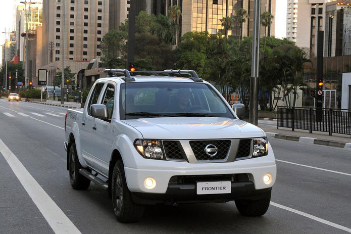 nissan frontier 2013