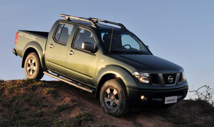 nissan frontier attack 2012