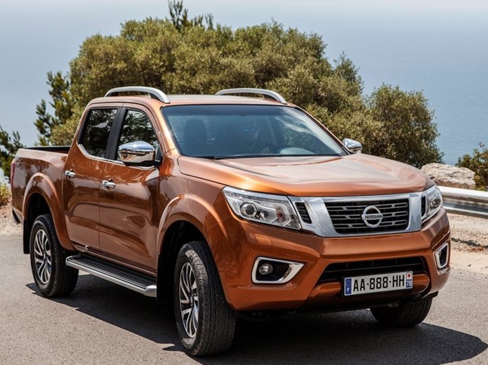 nissan frontier 2018